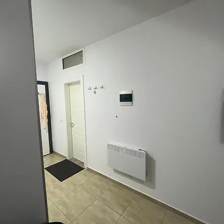 Apartment Apartment